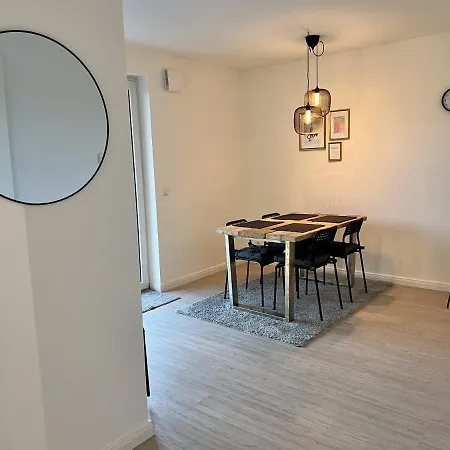 Neubauwohnung An Hamburg * Νόρντερστεντ