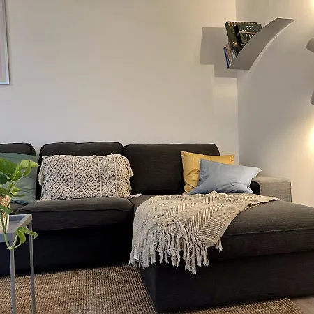 Gemuetliche Direkt An Der Grenze Von Hamburg Apartment